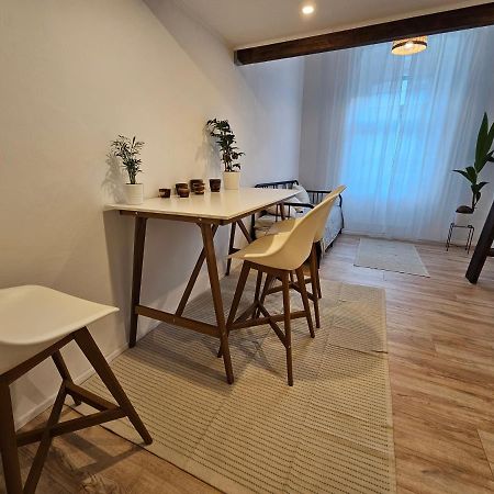Surf.Lend Apartment Graz Luaran gambar